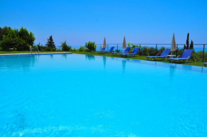 Relaxing Apartments, Swimming Pool - Pelekas Beach